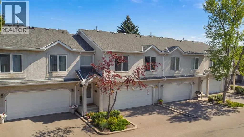 140 Sunlake Gardens SE
