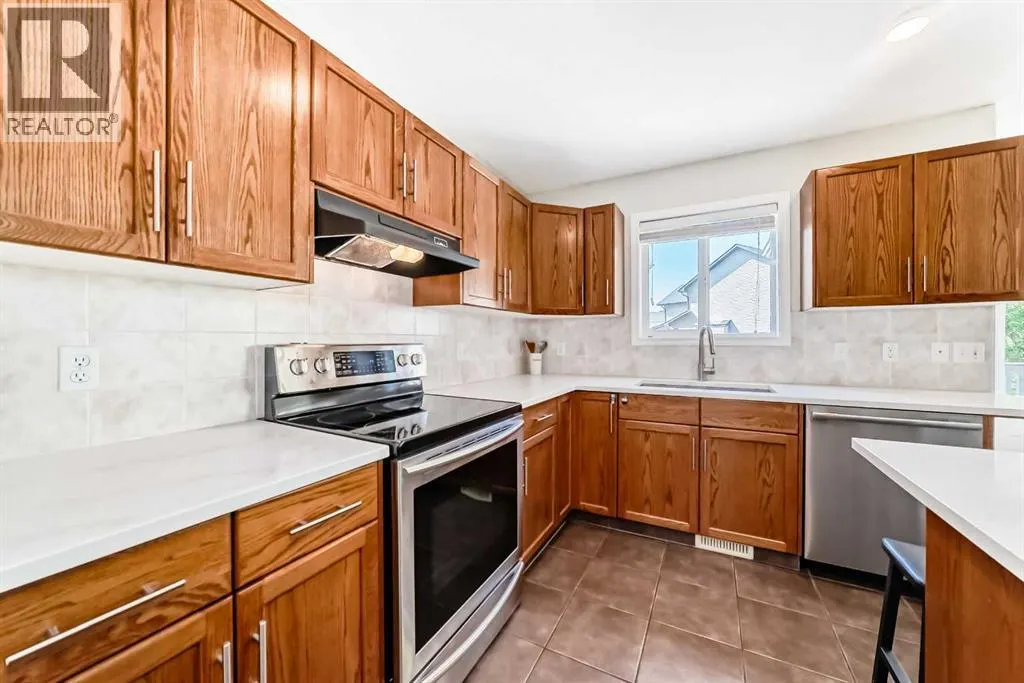 108 Weston Manor SW
