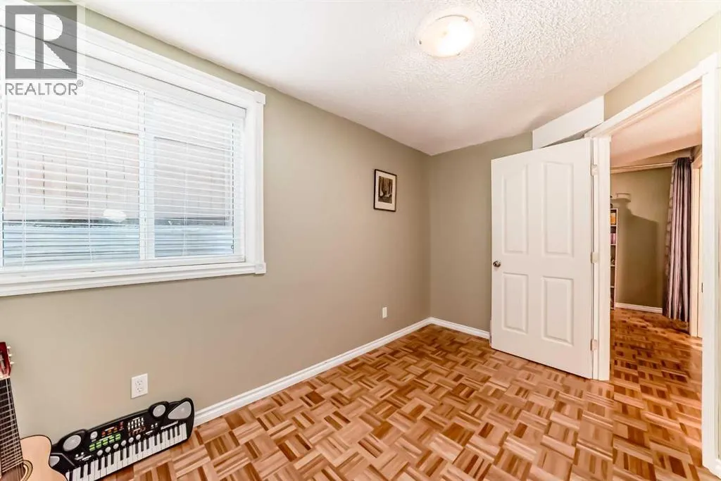 108 Weston Manor SW