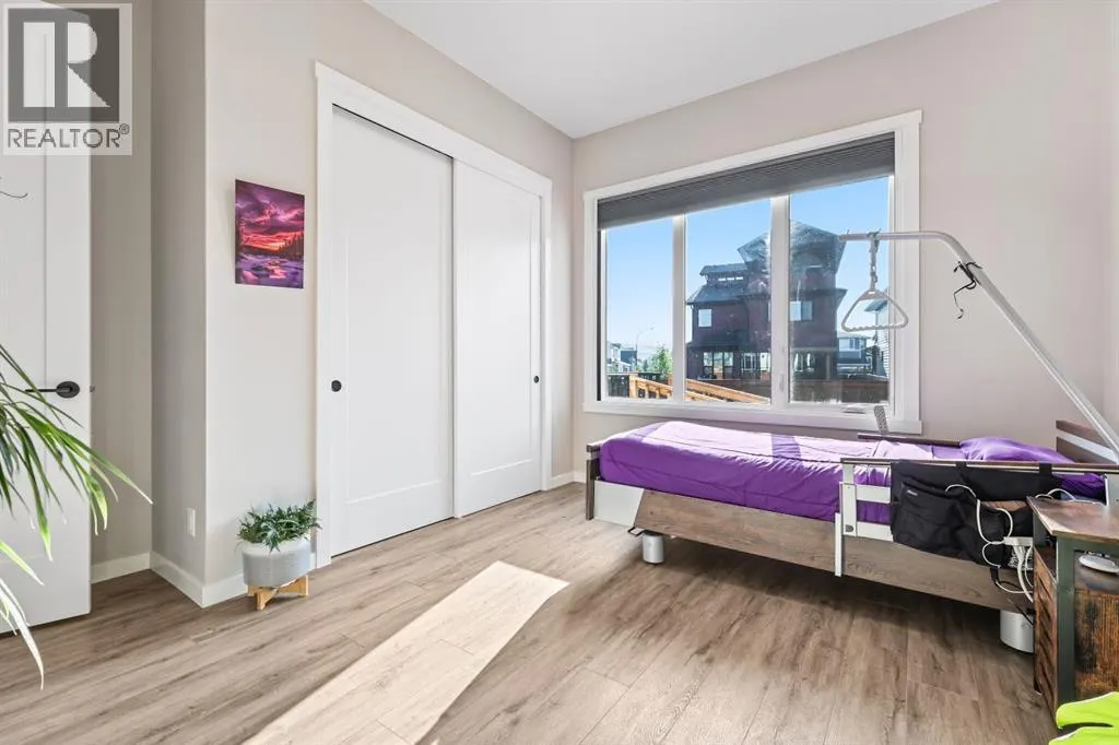 10 Cranbrook Common SE