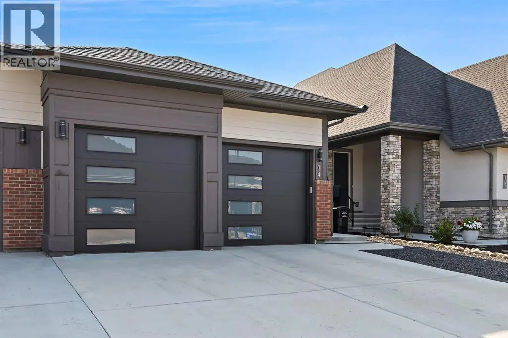 14 Cranbrook Common SE