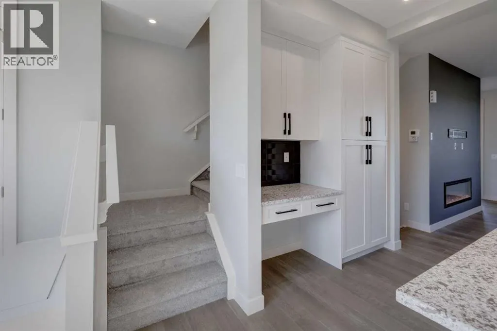 1050 Cobblestone Boulevard SW