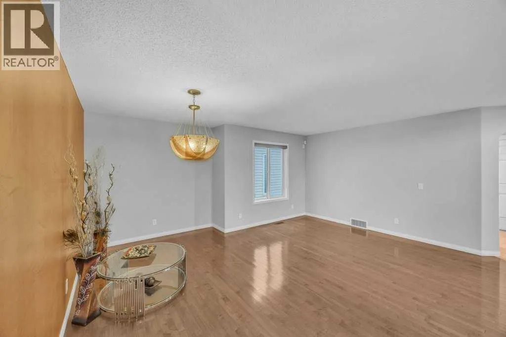 283 Taralake Landing NE
