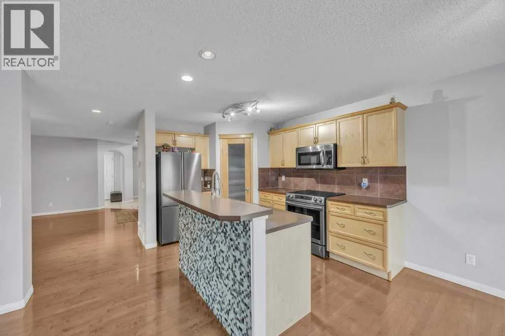 283 Taralake Landing NE