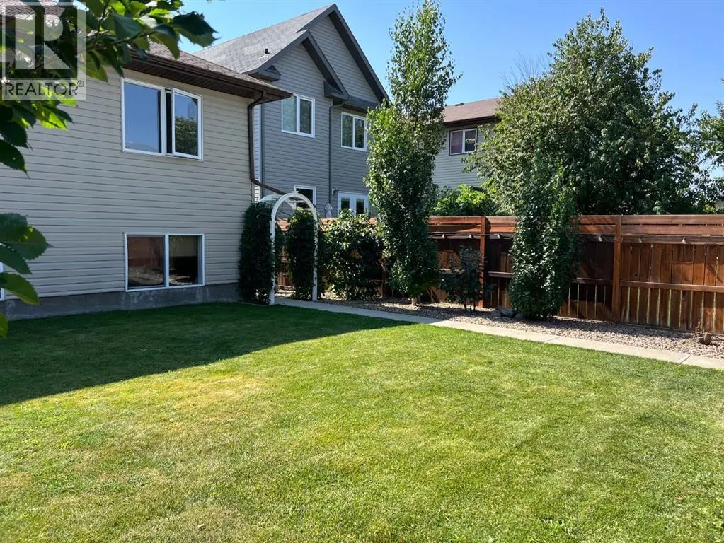 652 Parkside Drive