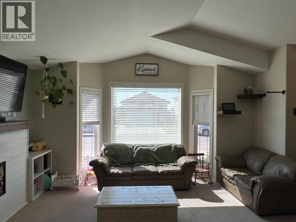 652 Parkside Drive