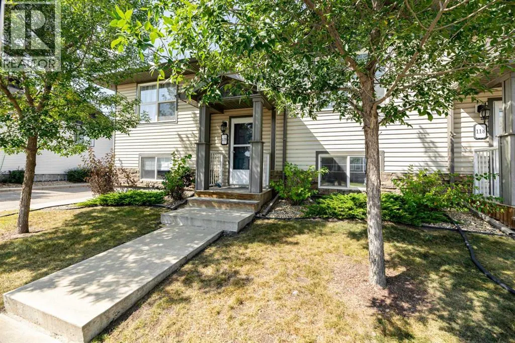 119 Redwood Boulevard
