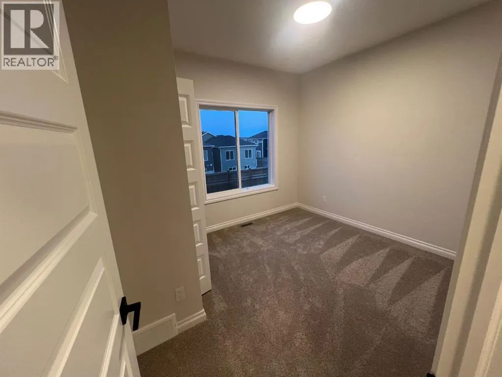 82 Homestead Circle NE