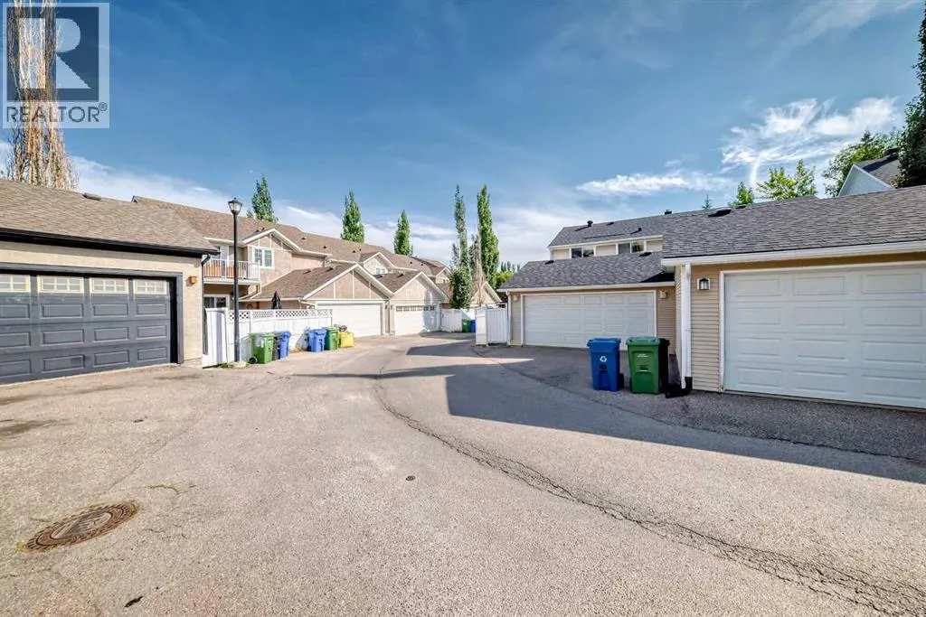 42 Ypres Green SW