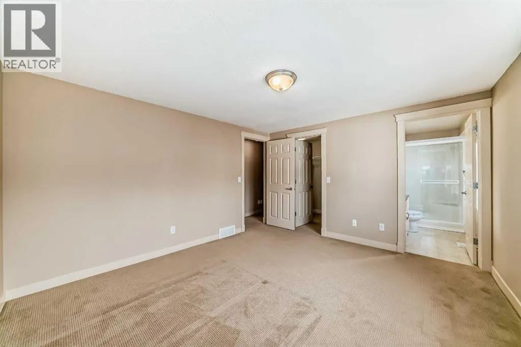 42 Ypres Green SW