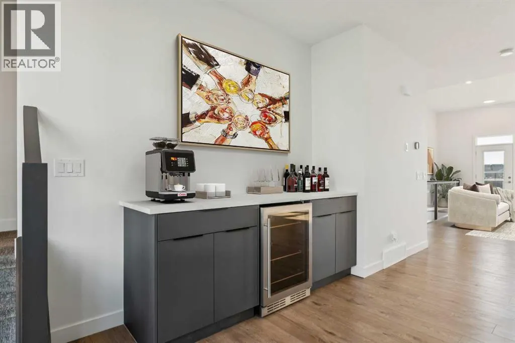 228 Sovereign Common SW