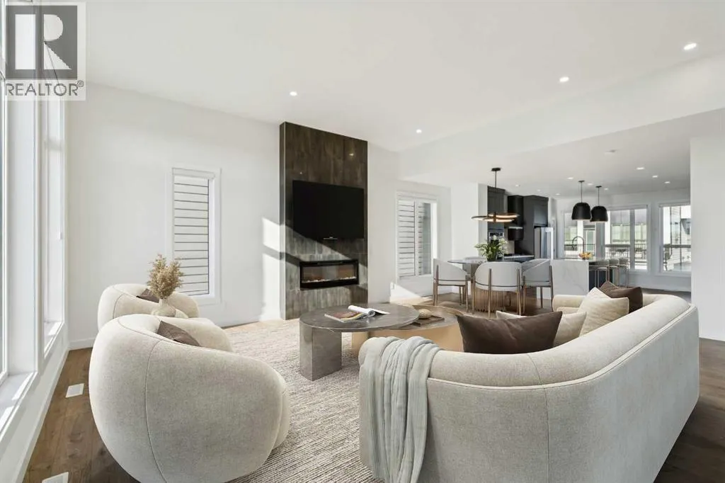 228 Sovereign Common SW