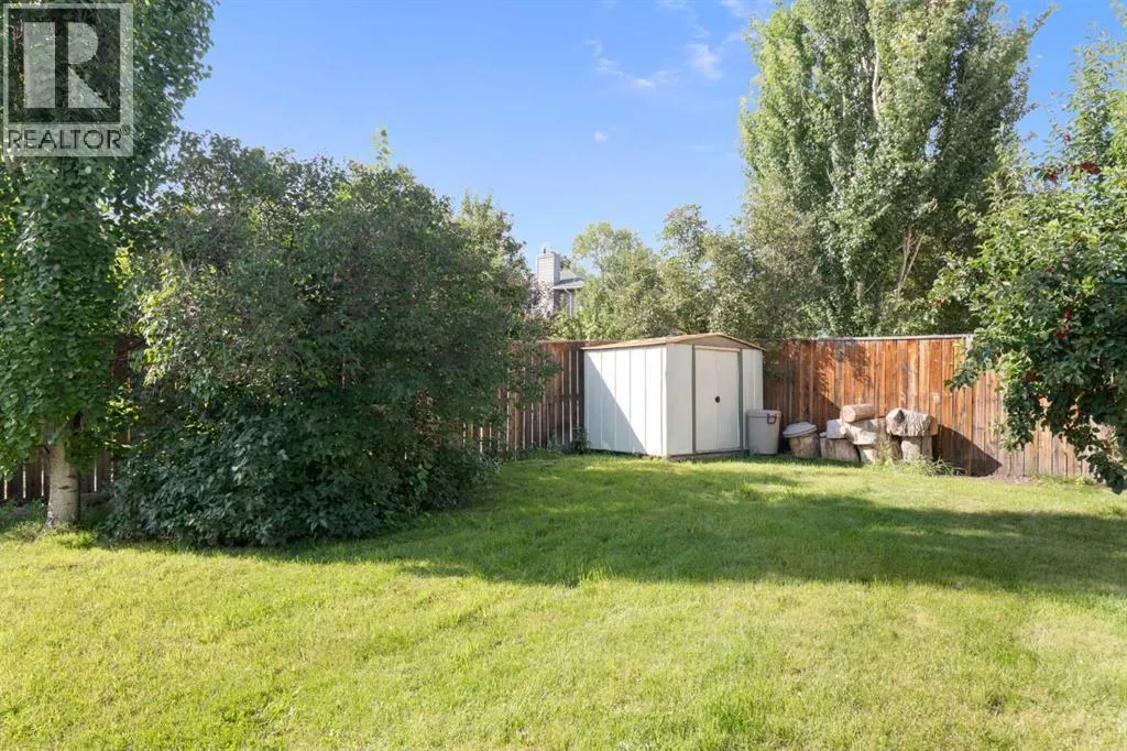 136 Sunvista Close SE