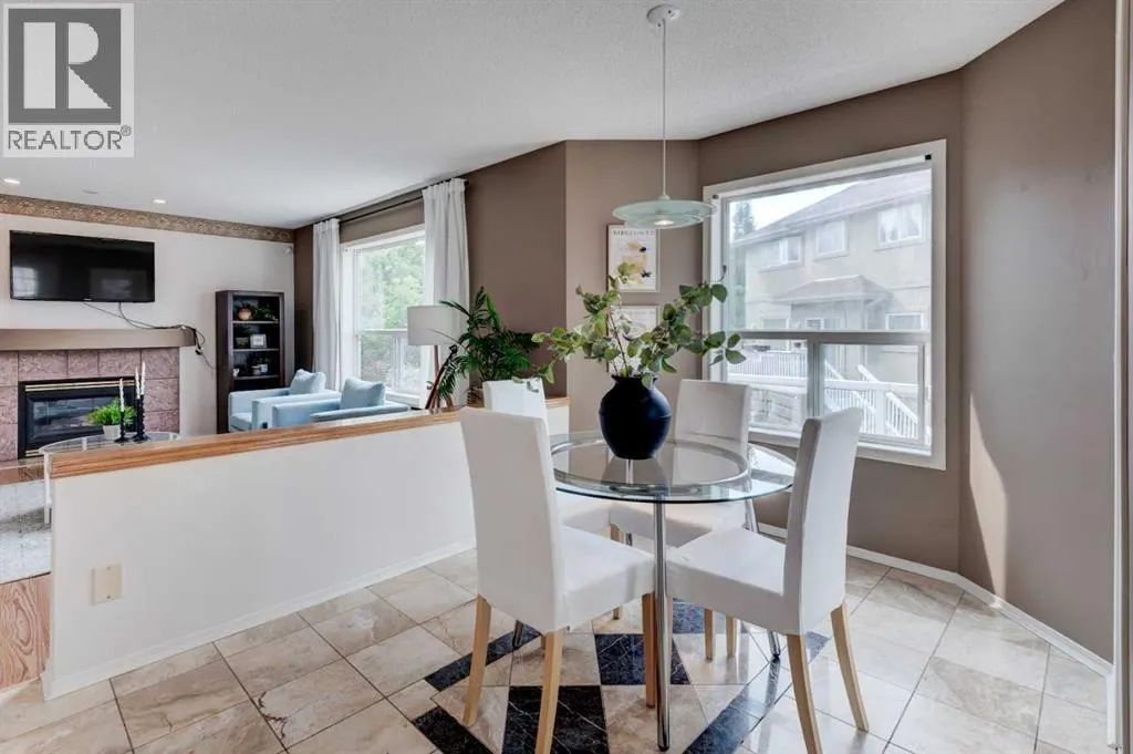 238 Mt Douglas Circle SE