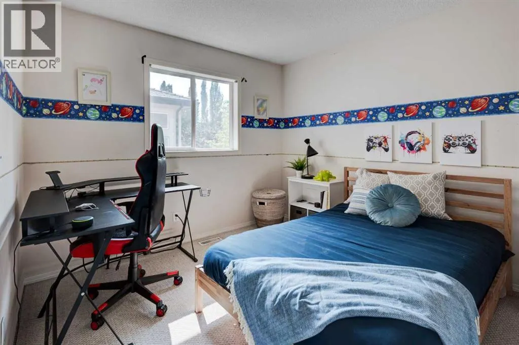 238 Mt Douglas Circle SE