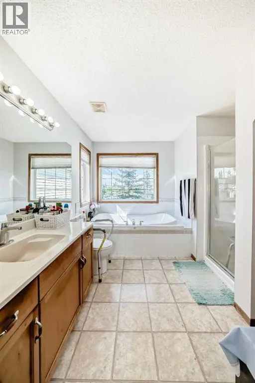407 Citadel Meadow Bay NW