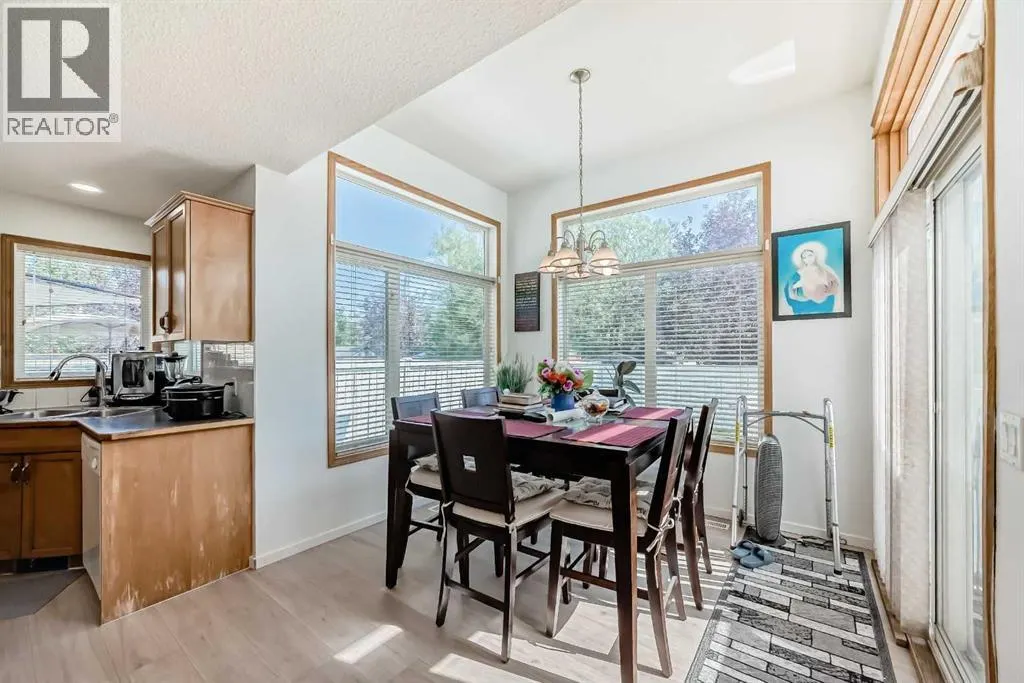 407 Citadel Meadow Bay NW