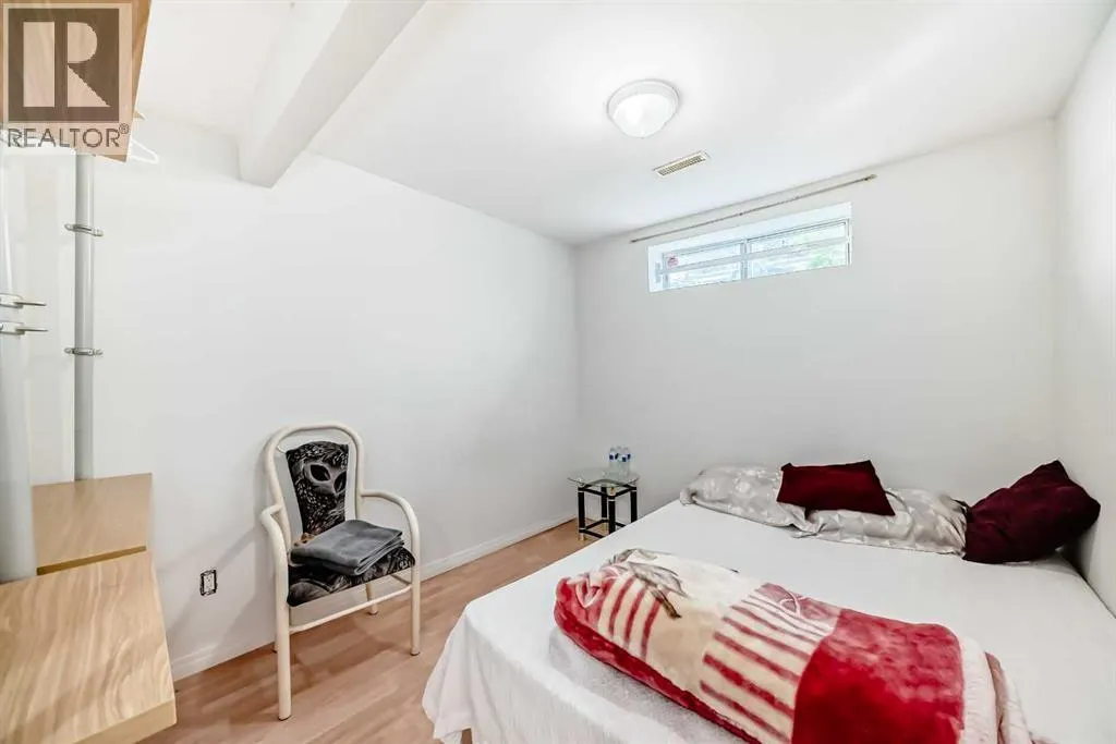 407 Citadel Meadow Bay NW
