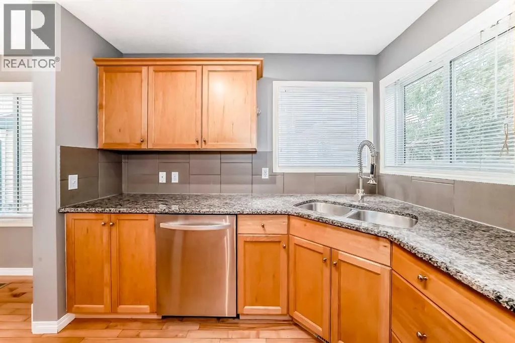 112 Sagewood Grove SW