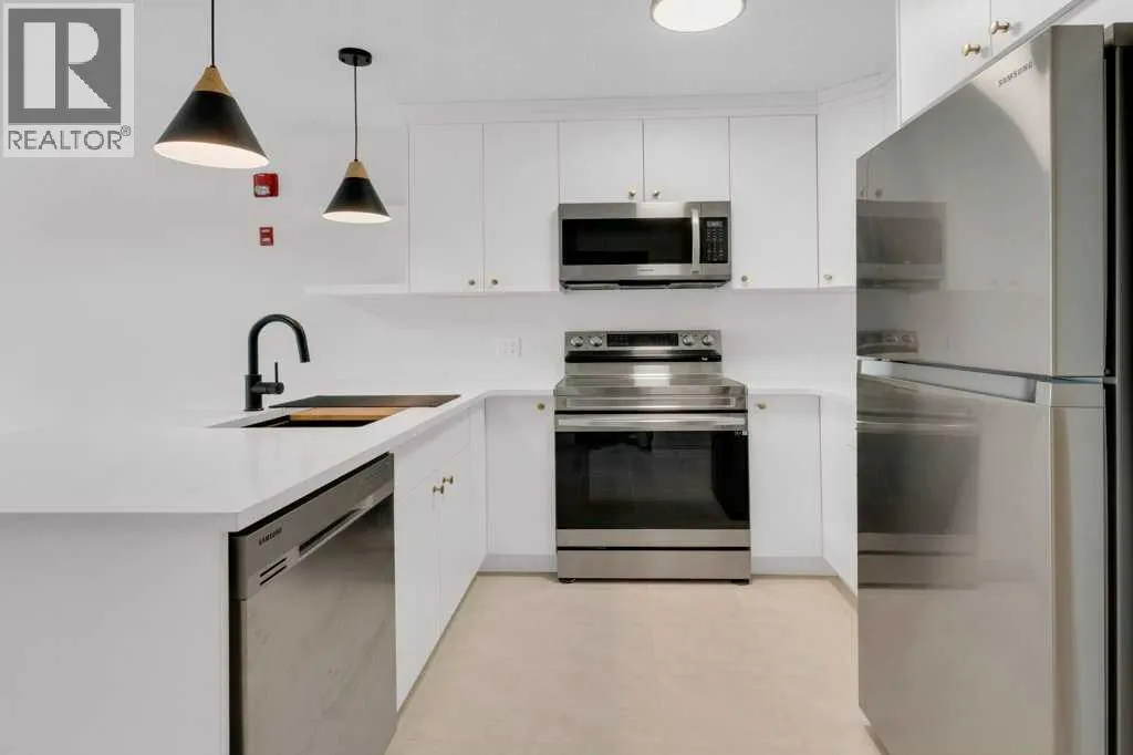 140, 30 Richard Court SW