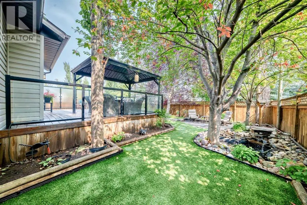 343 OAKMERE Way