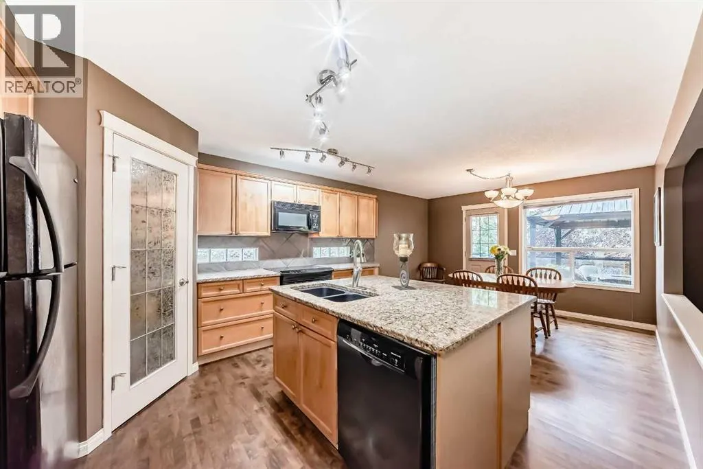343 OAKMERE Way