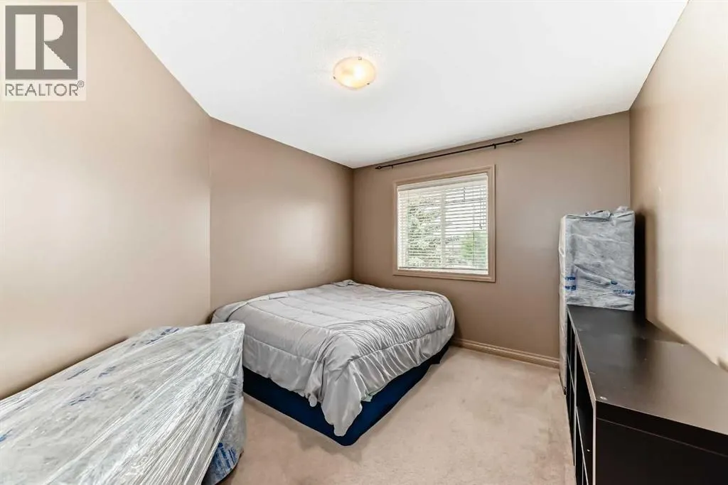 102 WEST CREEK Mews
