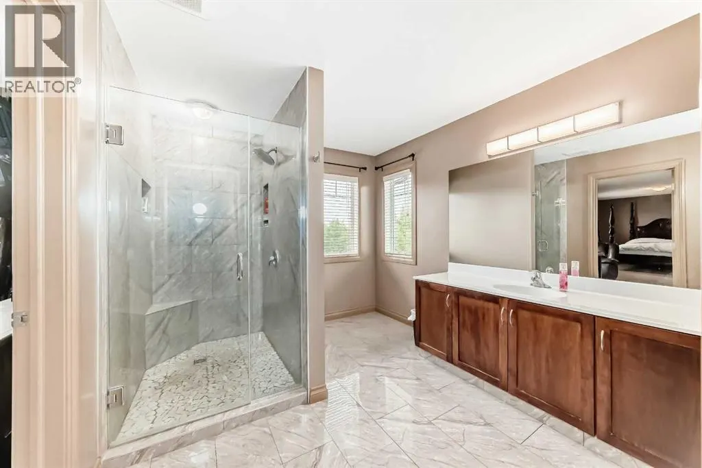 102 WEST CREEK Mews