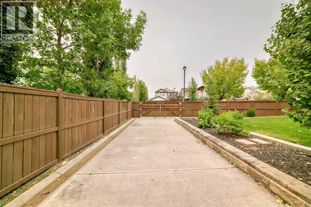 102 WEST CREEK Mews