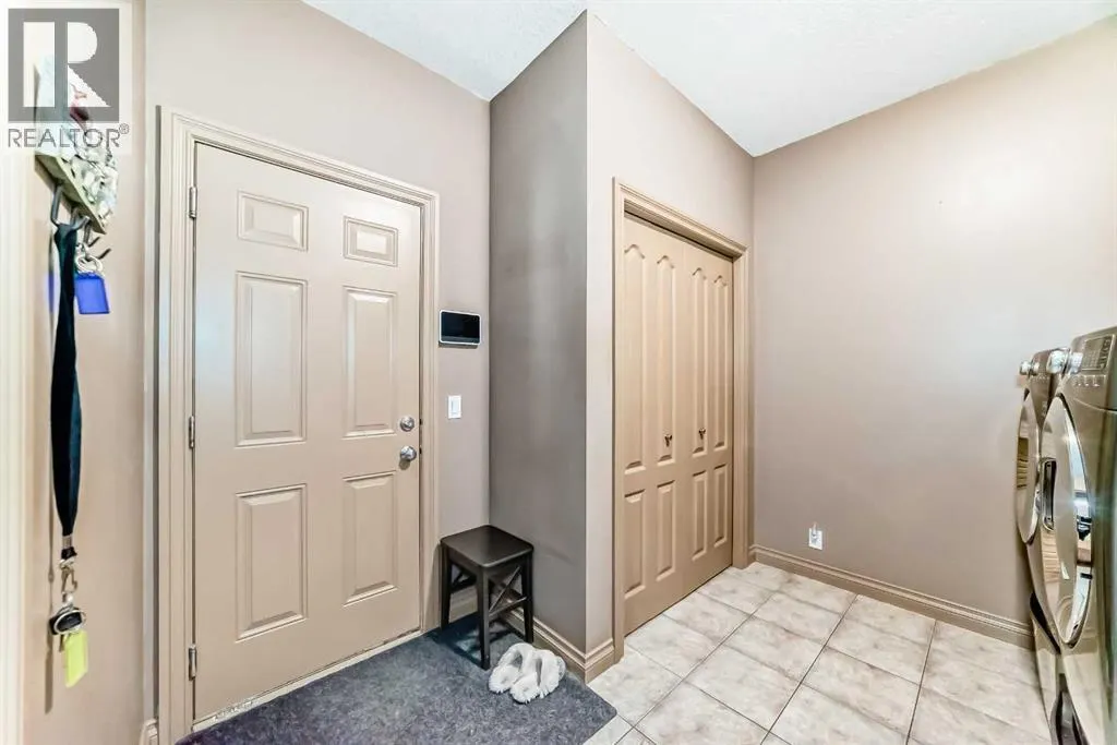 102 WEST CREEK Mews