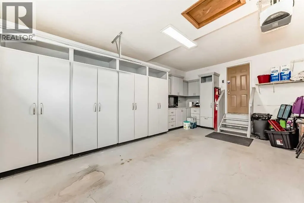 102 WEST CREEK Mews