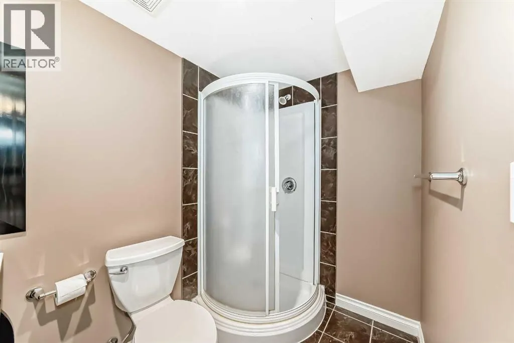 102 WEST CREEK Mews