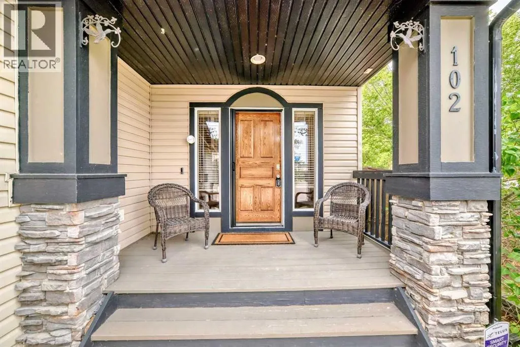 102 WEST CREEK Mews