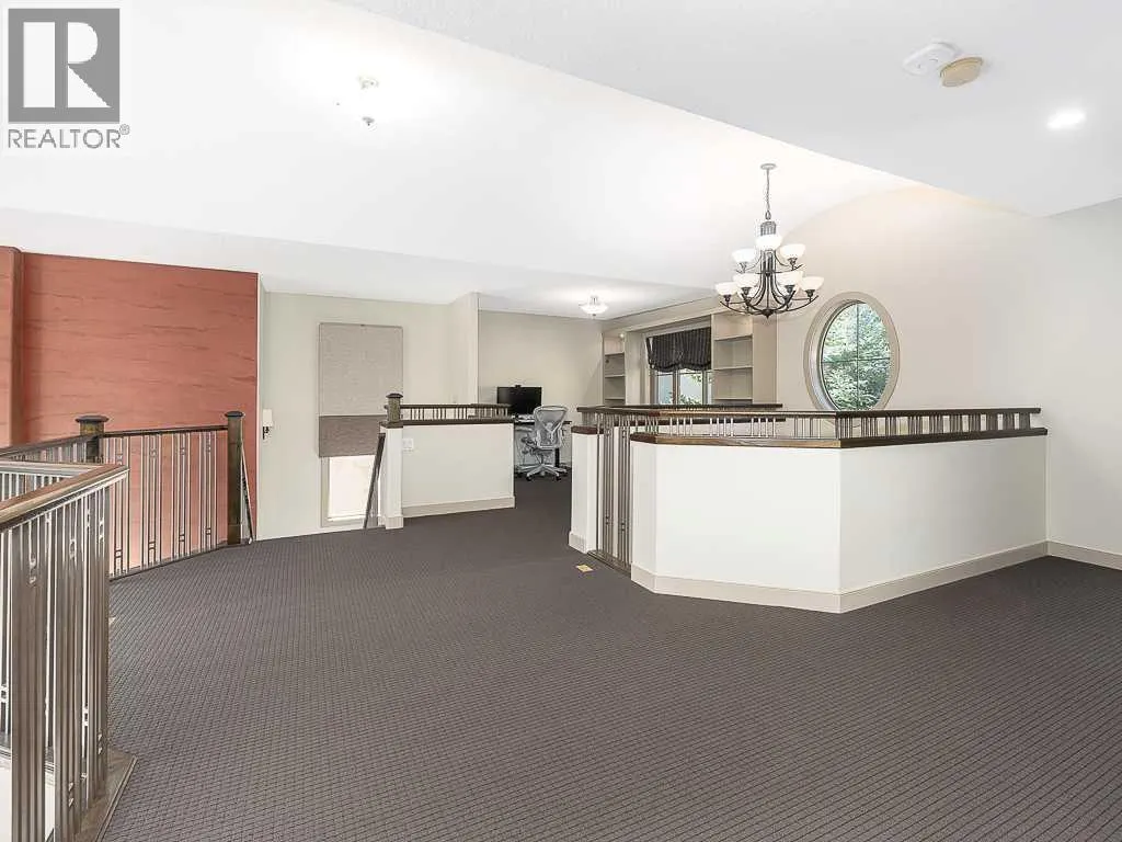 91 Discovery Ridge Boulevard SW