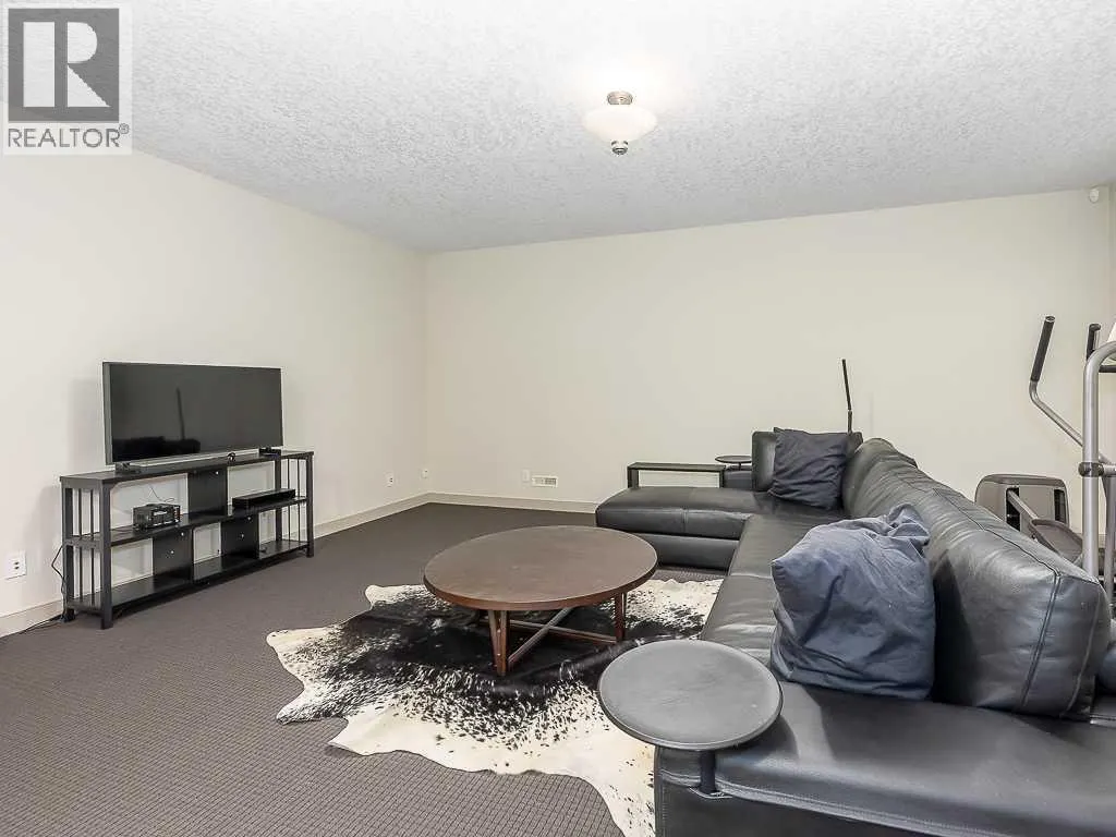 91 Discovery Ridge Boulevard SW
