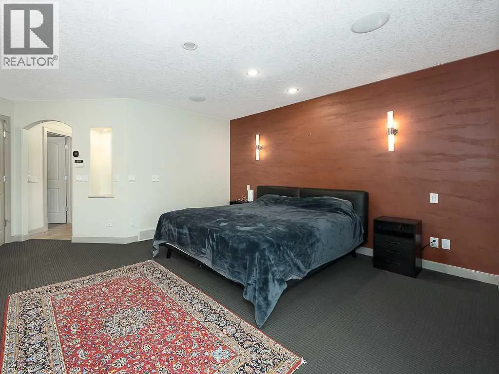 91 Discovery Ridge Boulevard SW