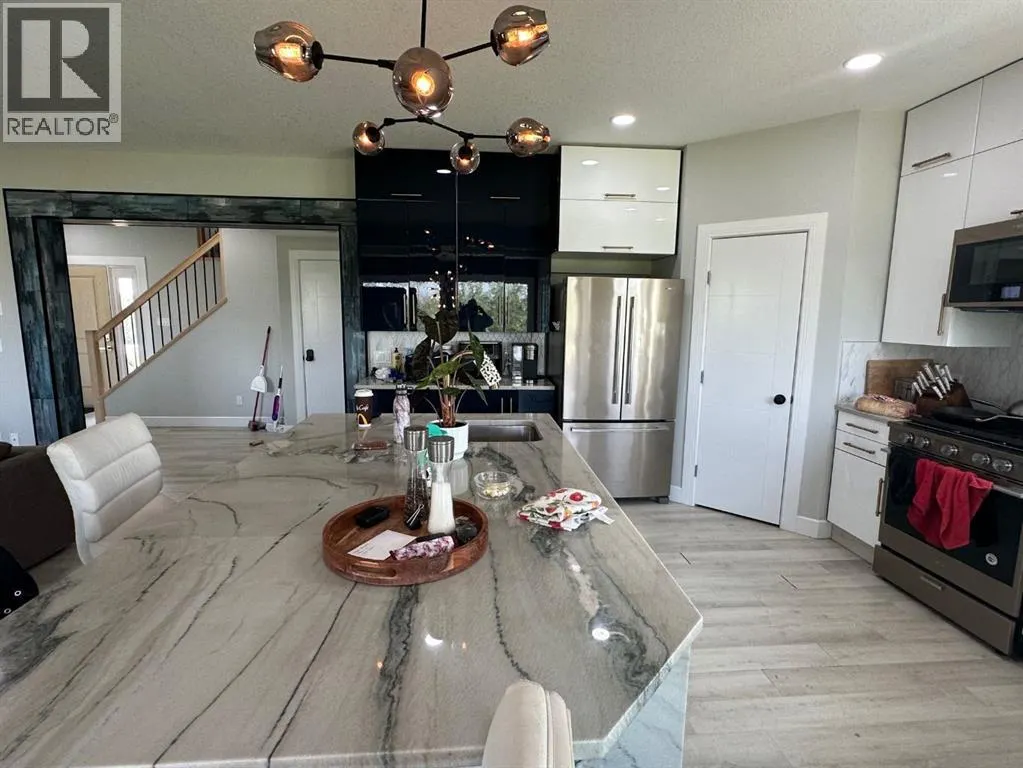 7702 Devonshire Lane