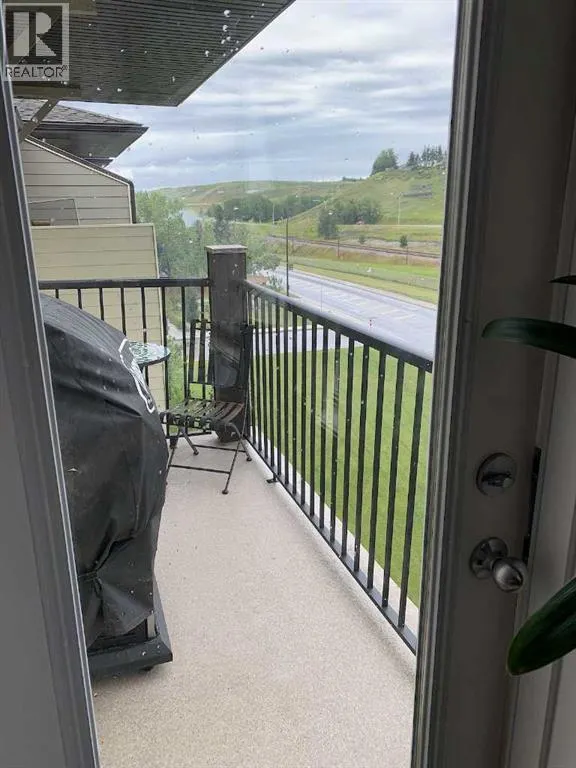 1410, 625 Glenbow Drive