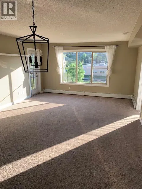 1410, 625 Glenbow Drive