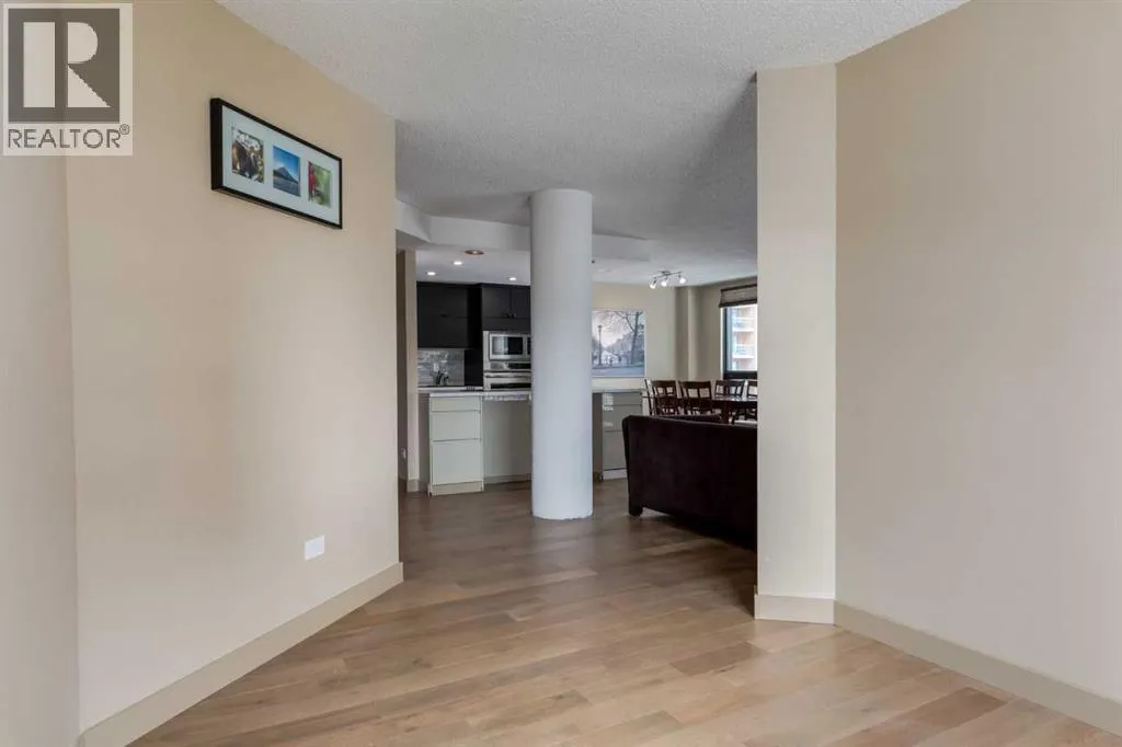 540, 1304 15 Avenue SW