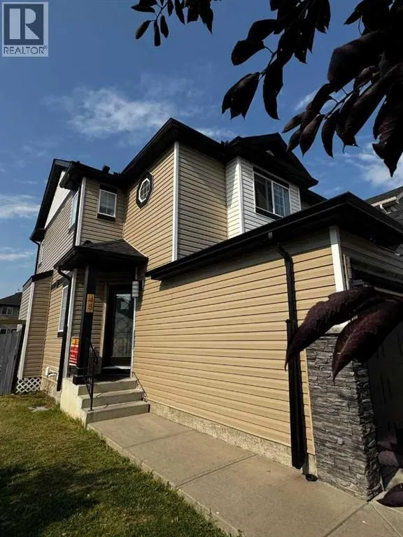48 Saddleback Way NE