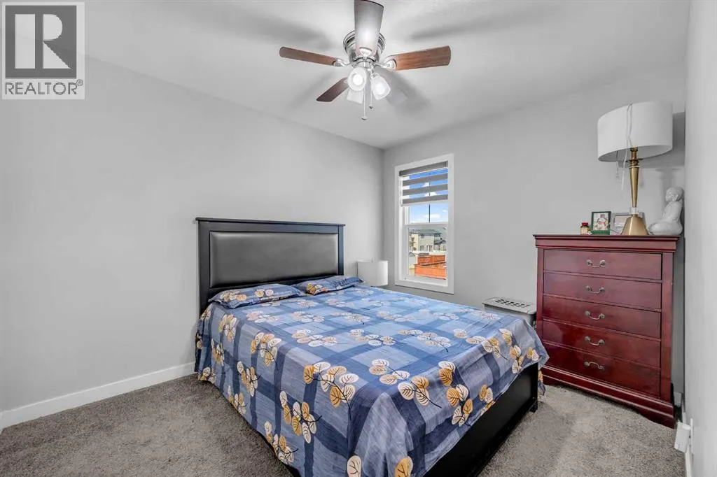 156 Cornerbrook Common NE