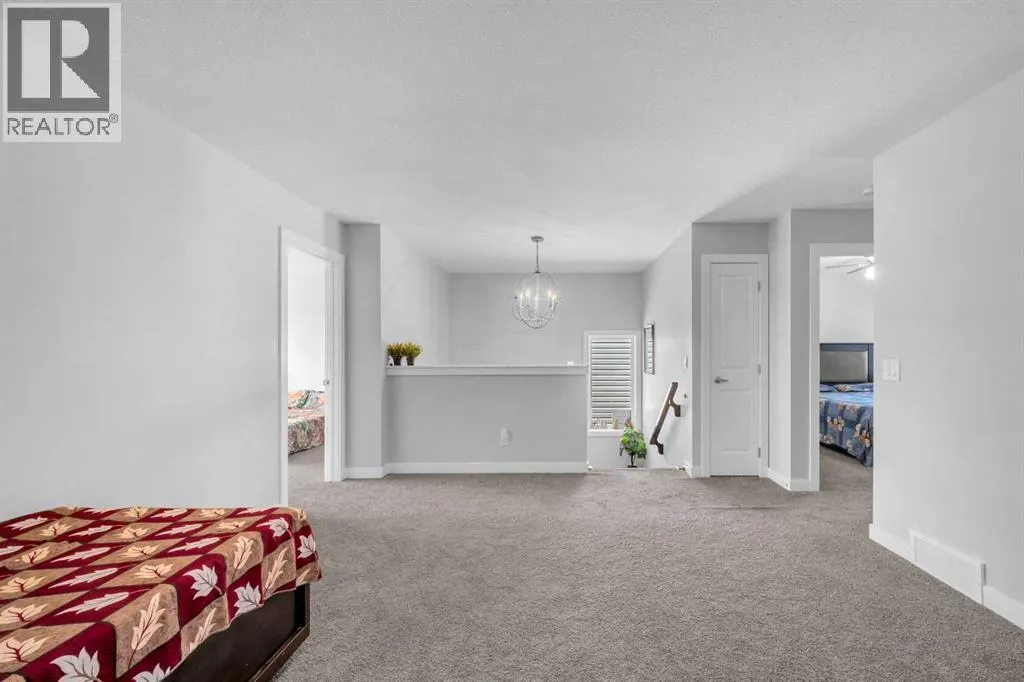 156 Cornerbrook Common NE