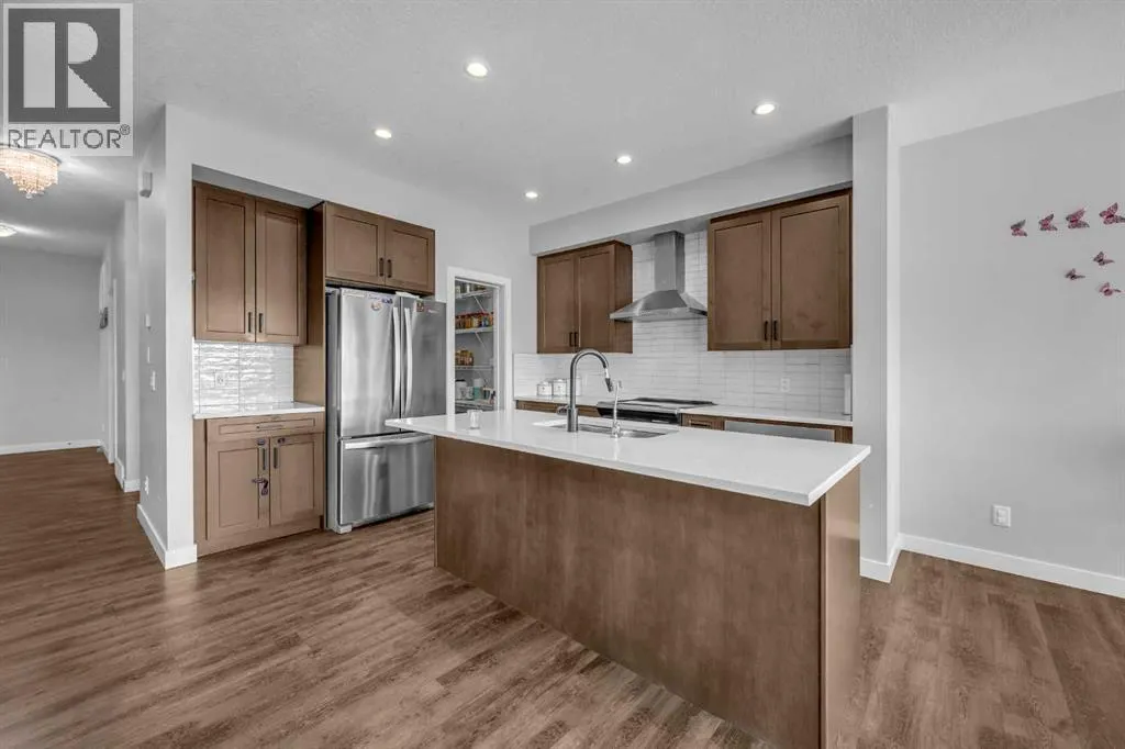 156 Cornerbrook Common NE