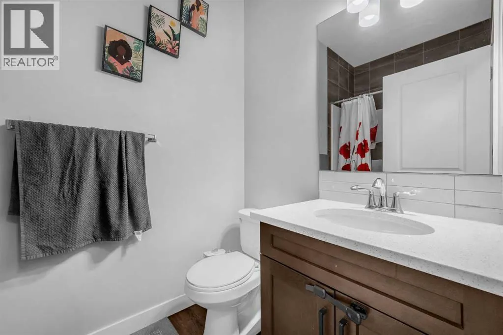 156 Cornerbrook Common NE