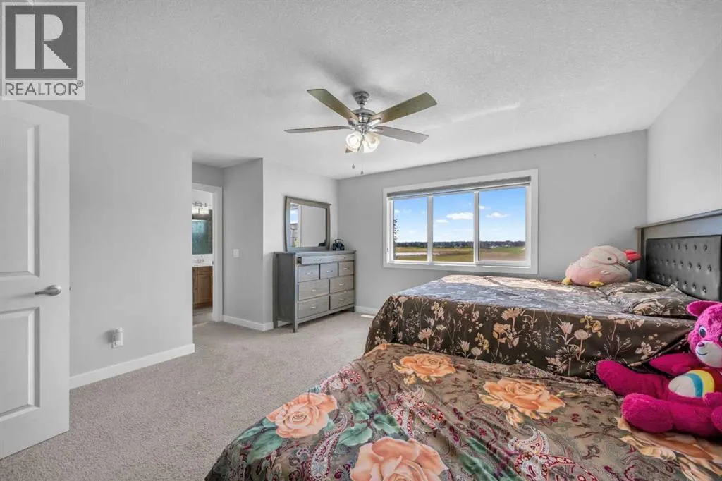 156 Cornerbrook Common NE