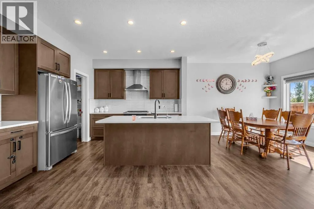 156 Cornerbrook Common NE