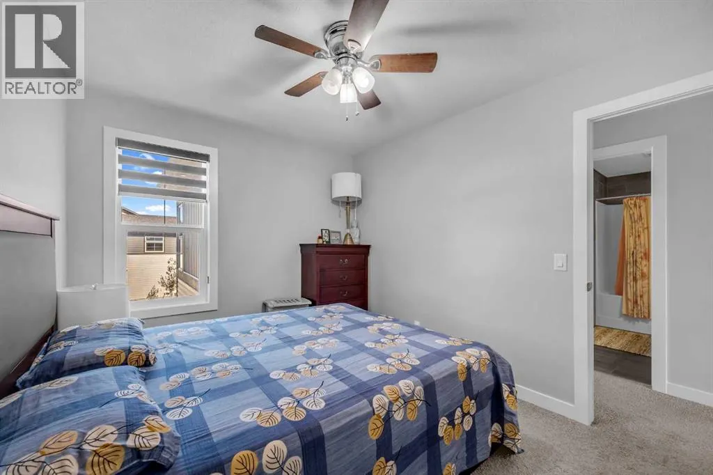 156 Cornerbrook Common NE