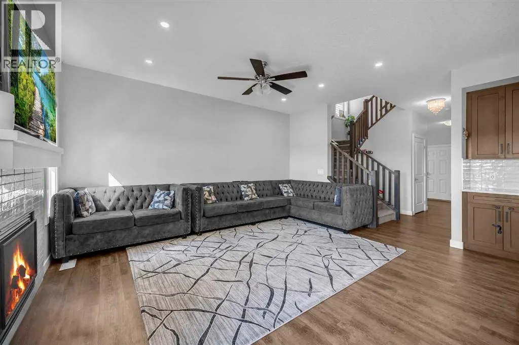 156 Cornerbrook Common NE