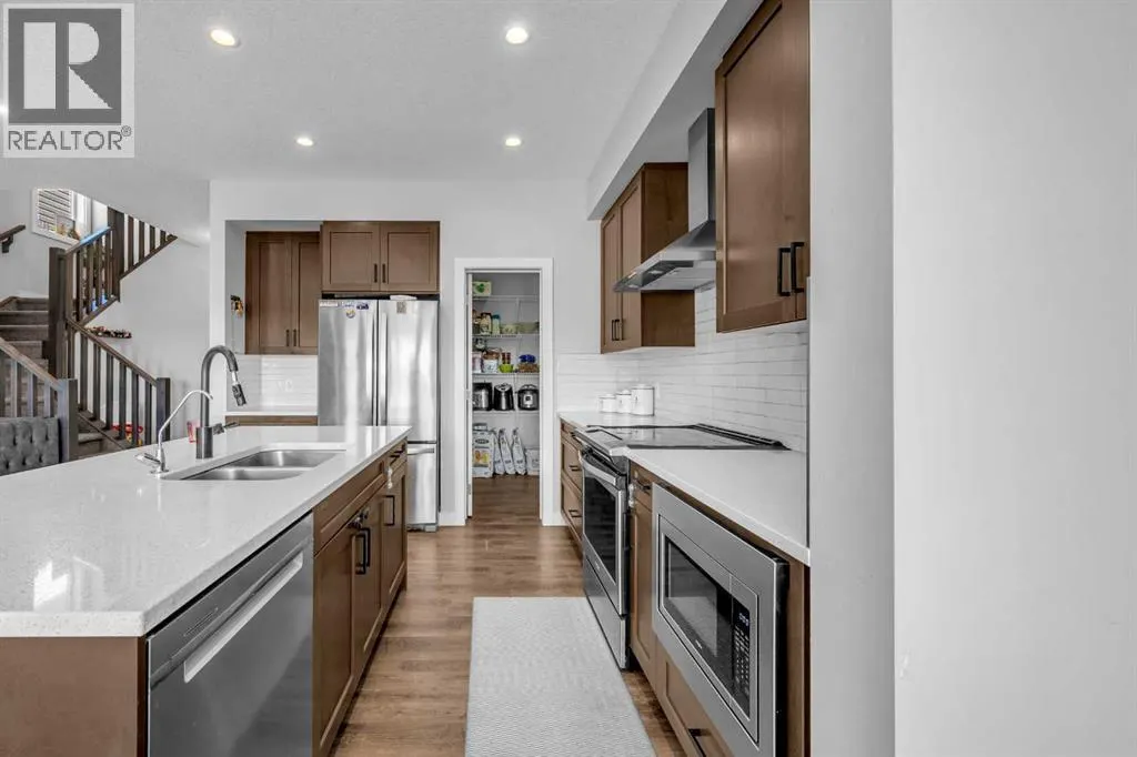 156 Cornerbrook Common NE